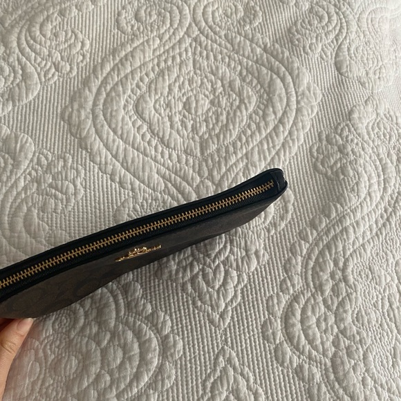 Coach Wristlet - Picture 5 of 5